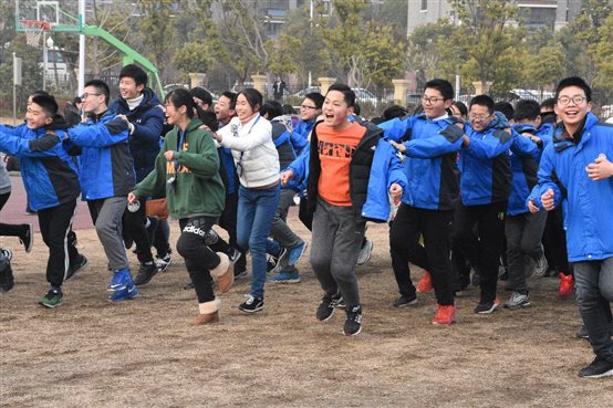 C:\Users\LM\Desktop\HKA\考前减压游戏\DSC_8332.JPG