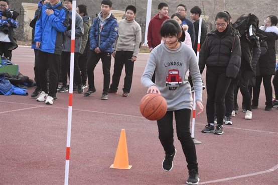 C:\Users\LM\Desktop\HKA\考前减压游戏\DSC_8235.JPG